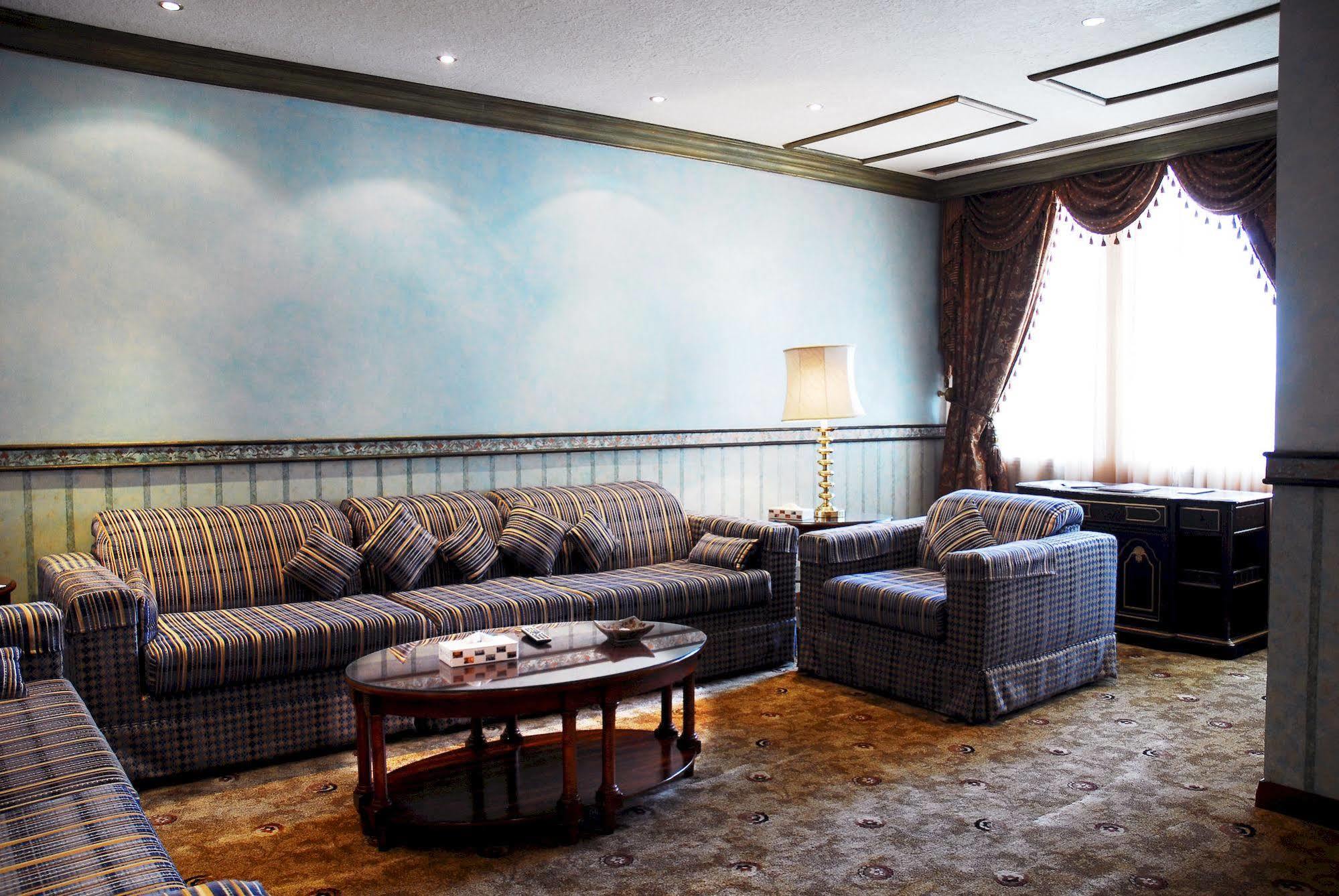 Dhahran International Hotel Exterior photo